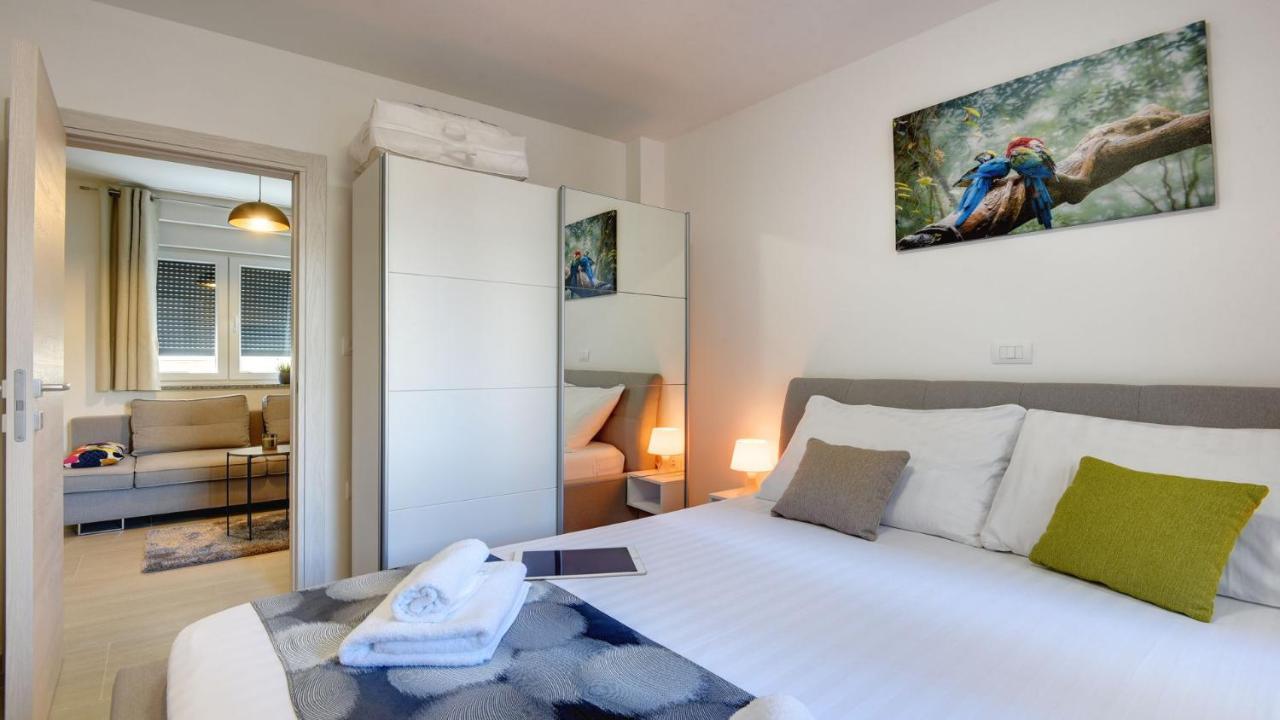 Exclusive Pula City Apartments Buitenkant foto